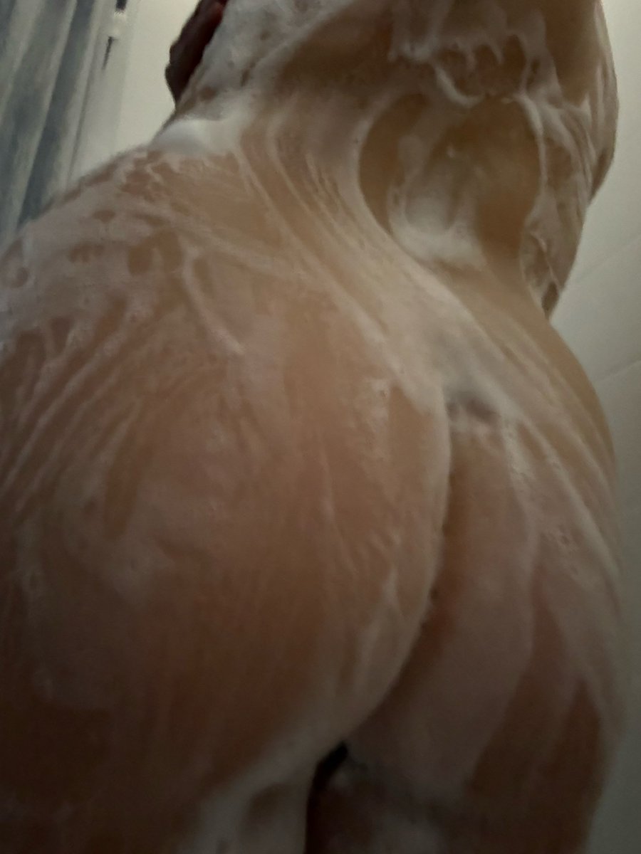 prettyceli14's tweet photo. Shower w me?🙂‍↕️ #chudai https://t.co/sJ8P0a6Y6A