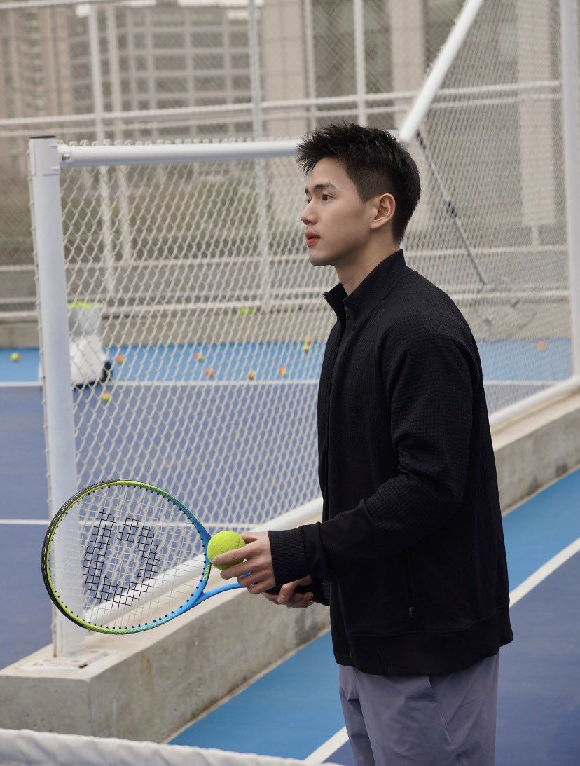 Lznfc's tweet photo. スポーツは全部好きだよ https://t.co/k2tVzb3Ds1