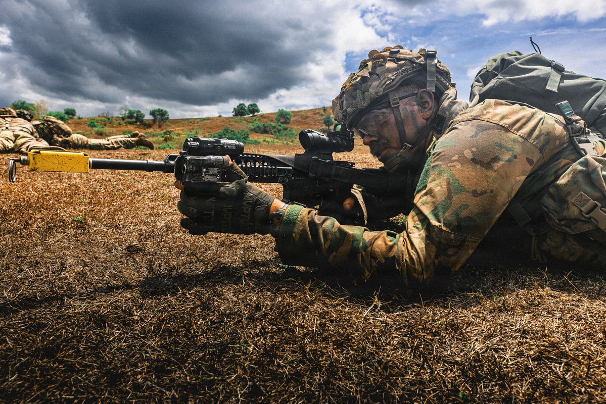 I_Corps's tweet photo. Success by hard work

During #JPMRC-X in the Philippines, 25th Infantry Division Soldiers worked with Philippine Army and multinational partners to execute air assault operations in the field. https://t.co/agwr1Je058