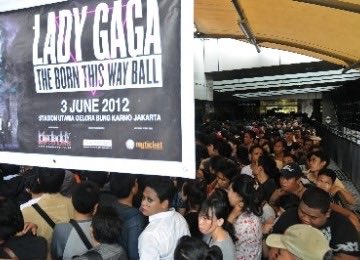 Gaga Crave 🌷 tweet media