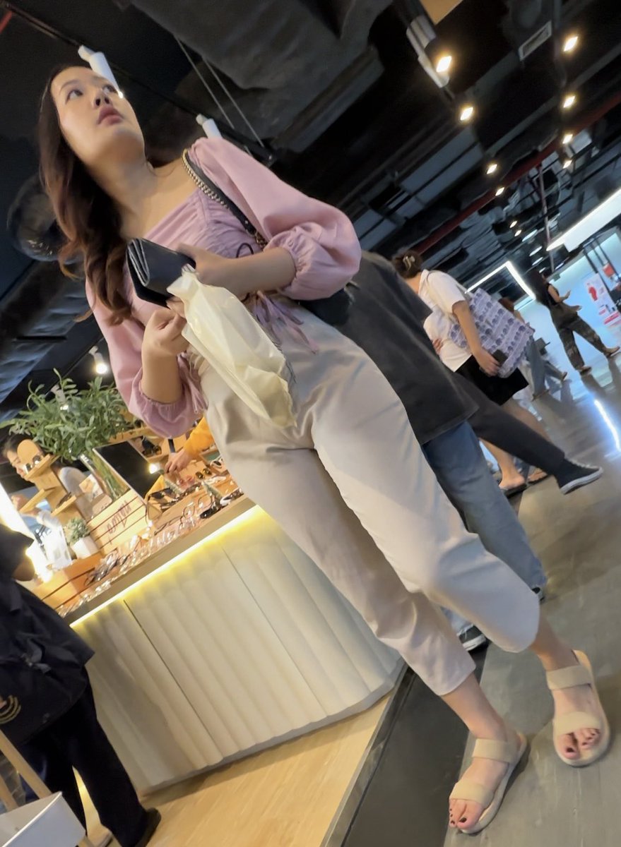 Candid Random tweet media