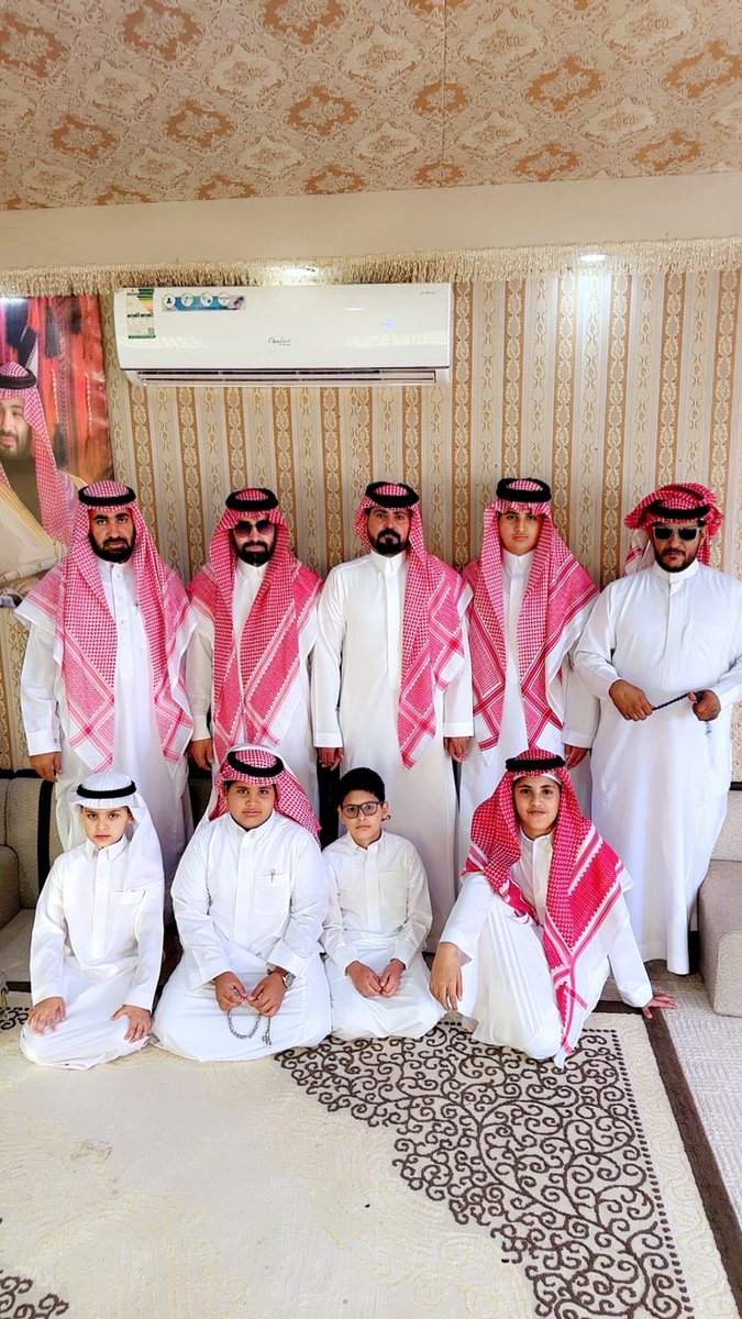 roashed123's tweet photo. عيد الاضحى المبارك 1447 https://t.co/Sq1s6cXqcu