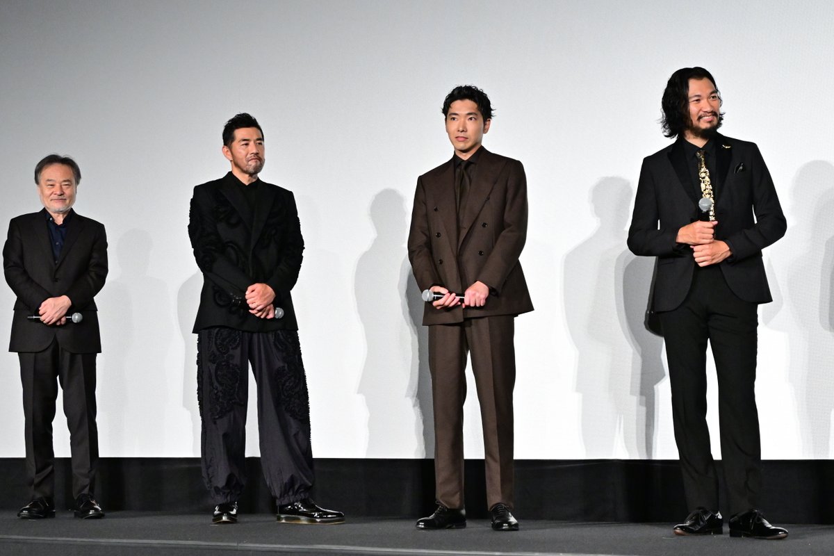 🗣️刀ではなく“言葉”で切りあう作品 ／ 総勢10名が 巨大な“黒牢城
