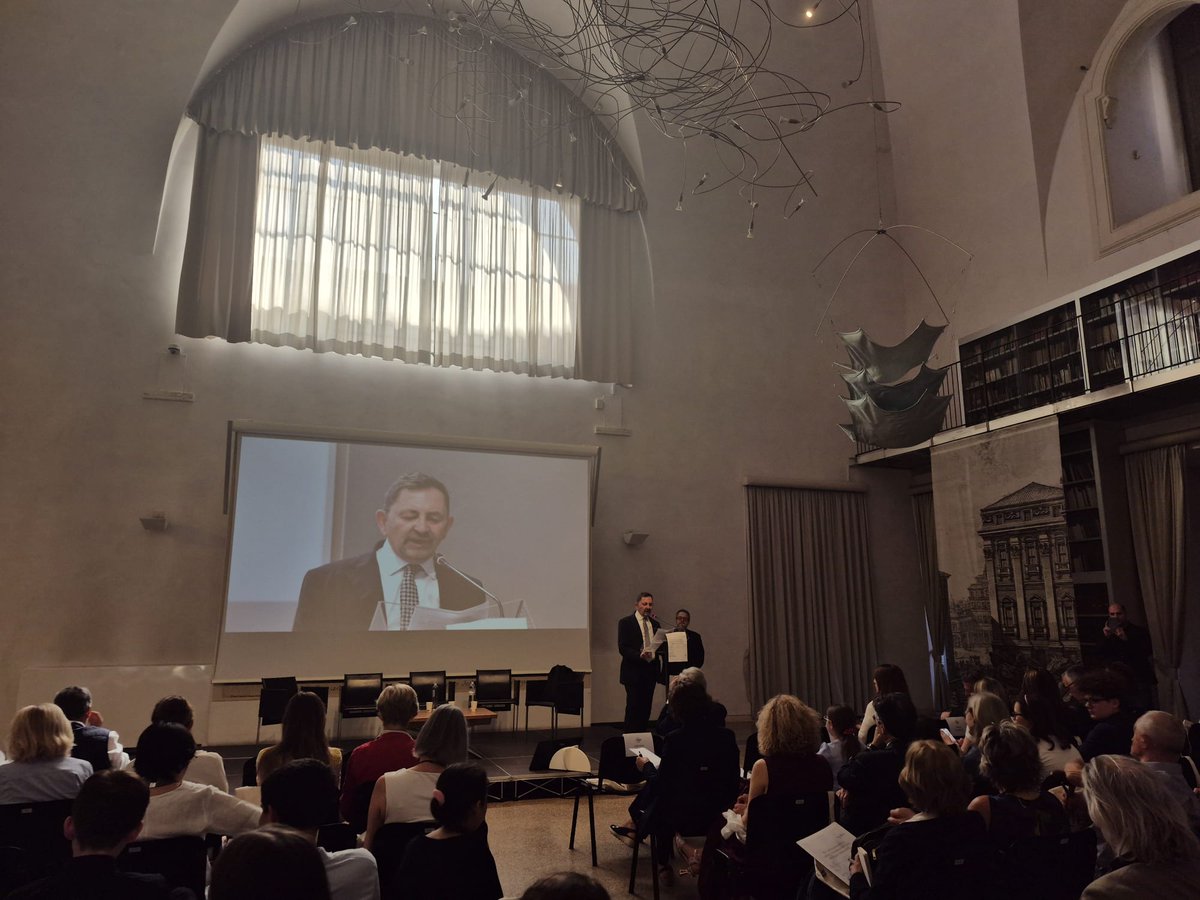 ASviSItalia's tweet photo. De Chirico @MiC_Italia: la cultura è uno strumento di conoscenza interdisciplinare, con un forte legame con la sostenibilità. #asvis10 #festivalsvilupposostenibile https://t.co/xqUplLPGza