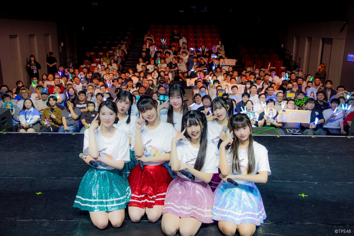 official_TPE48's tweet photo. TPE48 期別 Fan meeting圓滿落幕🤍
謝謝大家來參與這場期別Fan meeting 見證我們的成長🌱
因為有粉絲們的陪伴，我們才能在舞台上更加勇敢的展現自己！
未來我們也會持續努力，期待每一次的演出都會是更閃亮的面貌💞

#TPE48 #期別Fanmeeting #五吼五吼吼 https://t.co/G5a6tfTkQ1