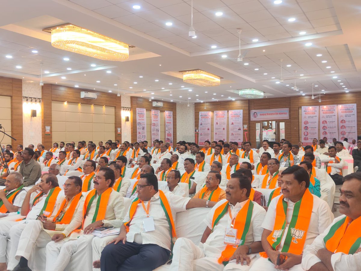 Sunil Rane (Modi Ka Parivar) tweet media
