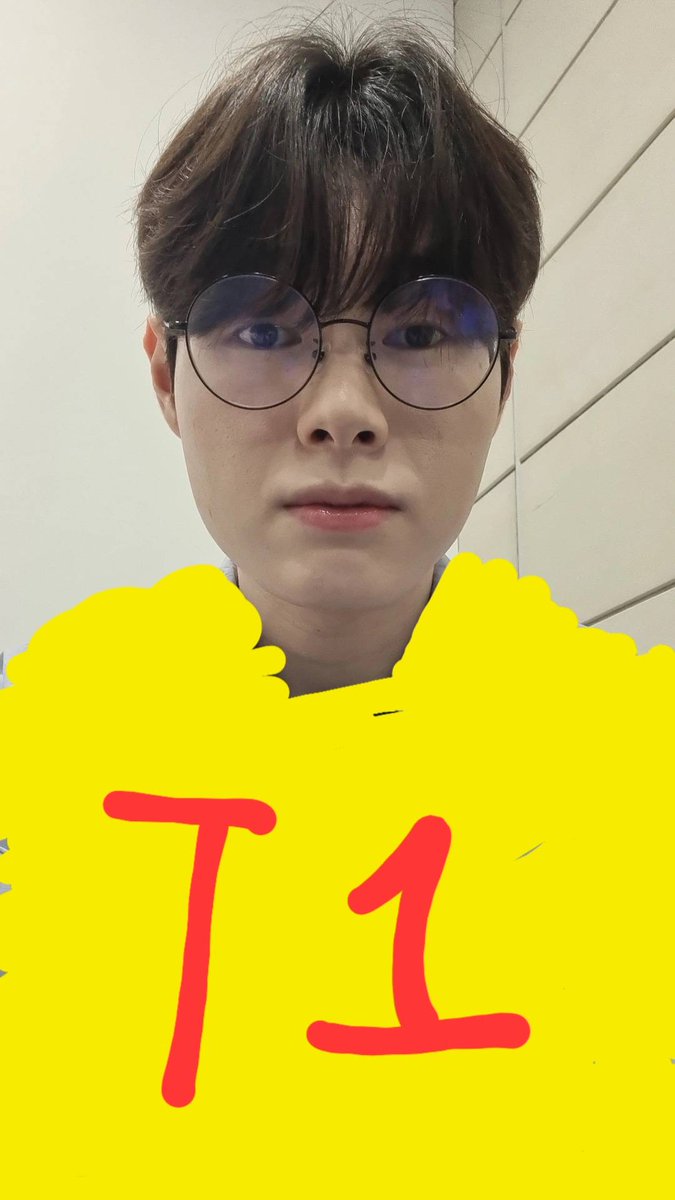 뉴해피 tweet media
