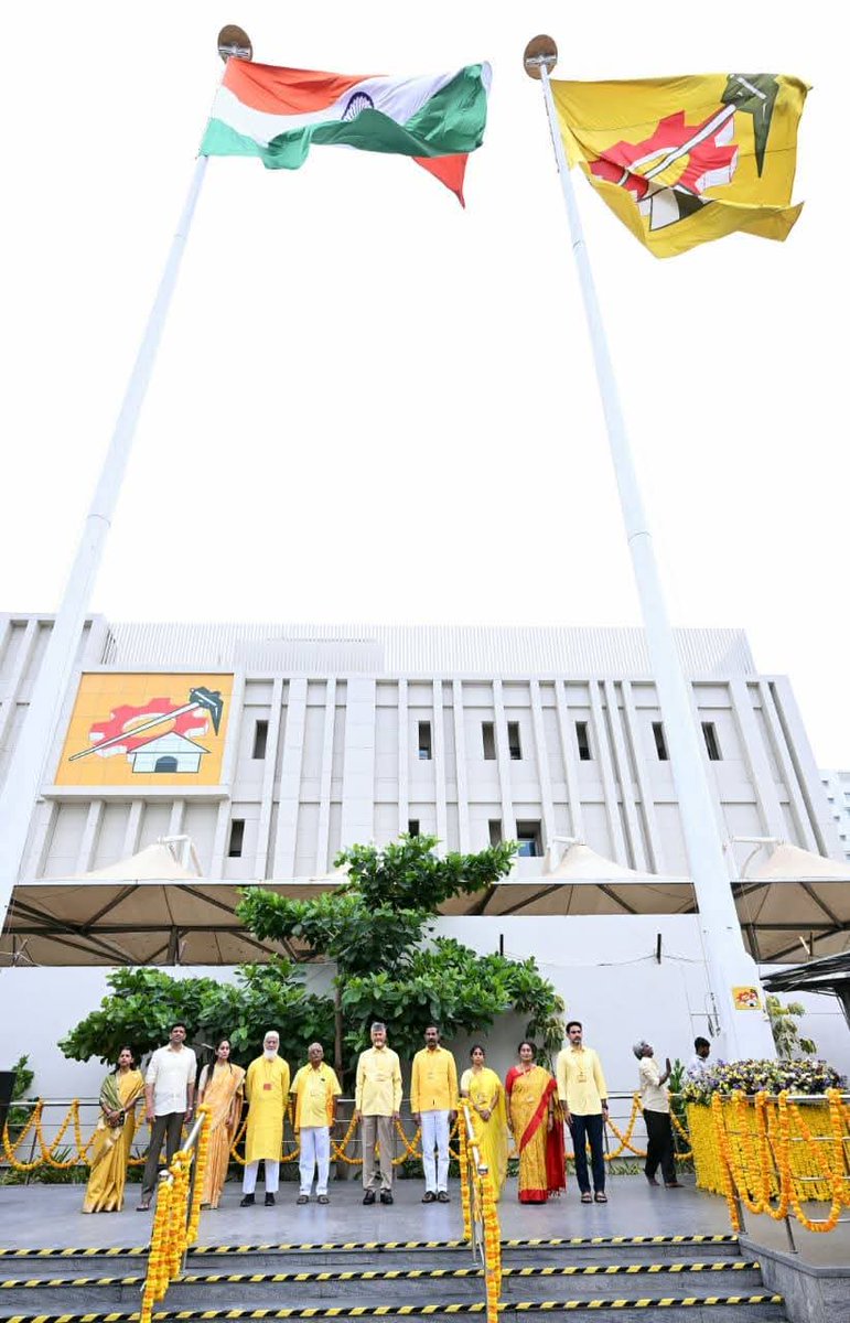 🔱🐎 సుజత్ 🕉️☪️✝️ tweet media