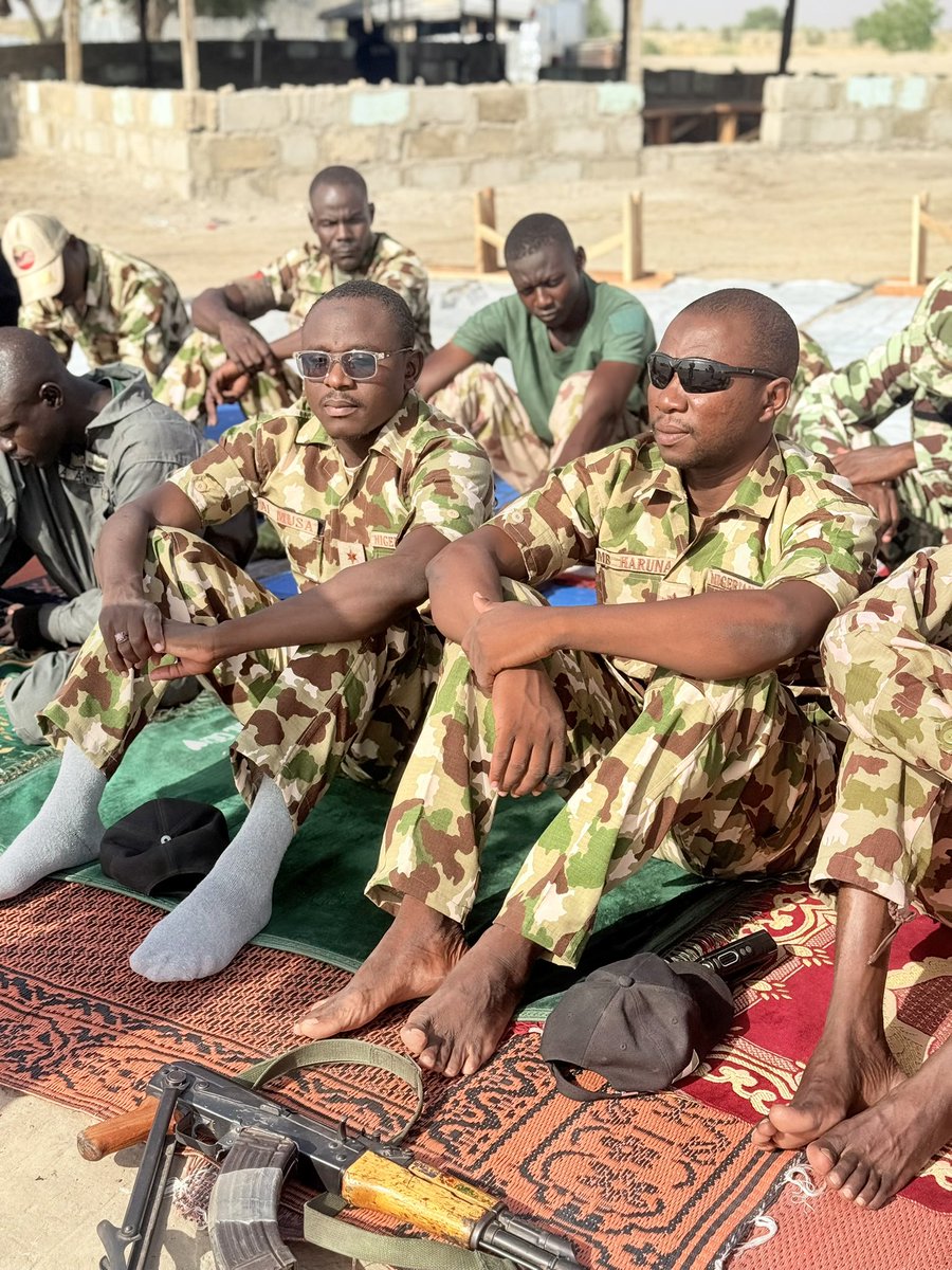 littleMusa47's tweet photo. Another Eid in the trenches 😎 https://t.co/VRYrrD0OFx