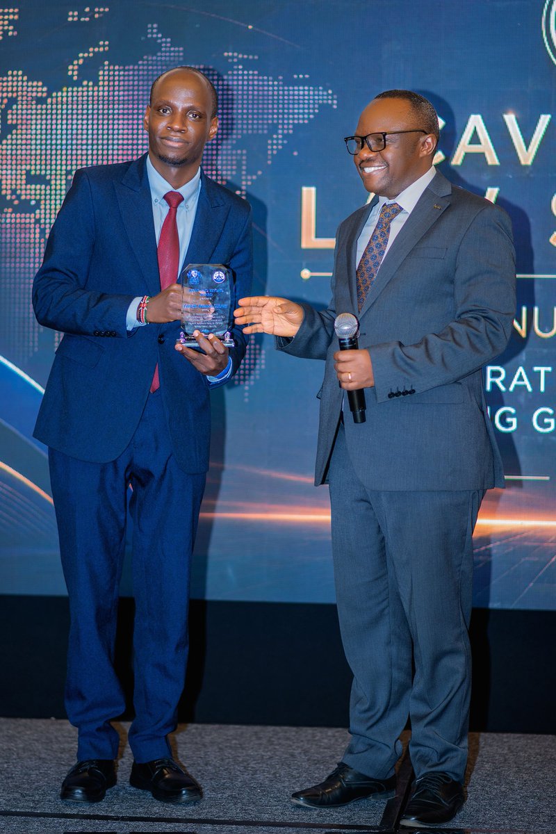 LawCavendish's tweet photo. The Above and Beyond Award was won by Prof. Ayeranga Godfrey..our moot coach and students coordinator 🎉🎉🎉🎉🥳🎉🎉
We are proud to have you! Thank you  for  tirelessly working to make Cavendish university  keep soaring high in both National and international moots.. https://t.co/vvMcpIVCfj