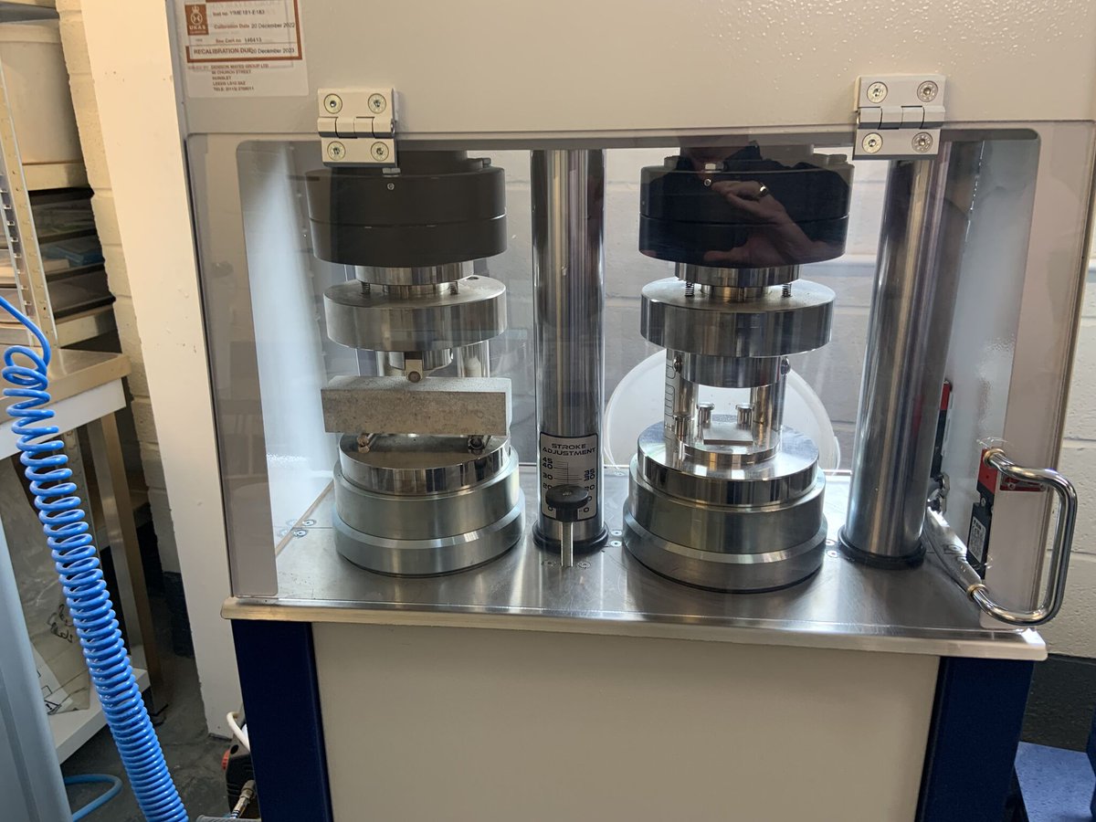 AptiCem's tweet photo. With state-of-the-art #equipment and a reputation for #innovation, our team of specialists can collaborate with you to develop high-performance #specialitychemicals that are best suited for your #products and deliver results: https://t.co/03HBicSZ95 https://t.co/EGvB2Sanle