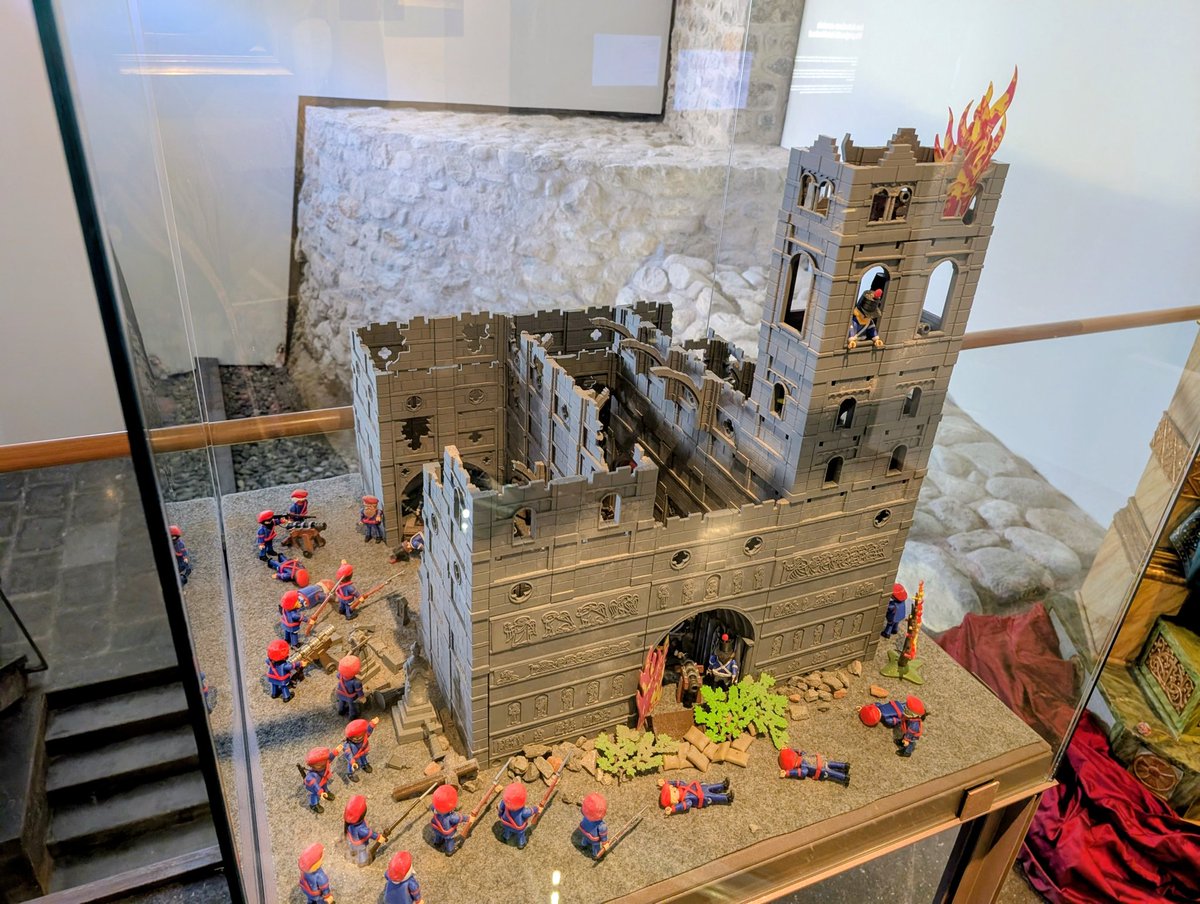 MuseuRipoll's tweet photo. 📅 27 de maig de 1839 | Avui commemorem el setge de Ripoll compartint imatges del diorama “Apocalipsi de Ripoll 1839”, recentment incorporat al @MuseuRipoll Cessió de l'associació Clicks Girona a l'@Aj_Ripoll
🛡️ Una recreació detallada del Monestir i dels combats de 1839. https://t.co/0mGZabnDzC