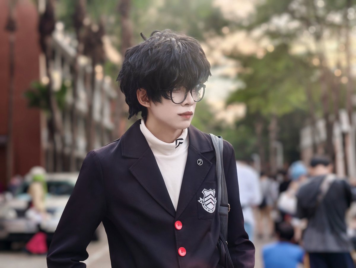 青出於藍 tweet media