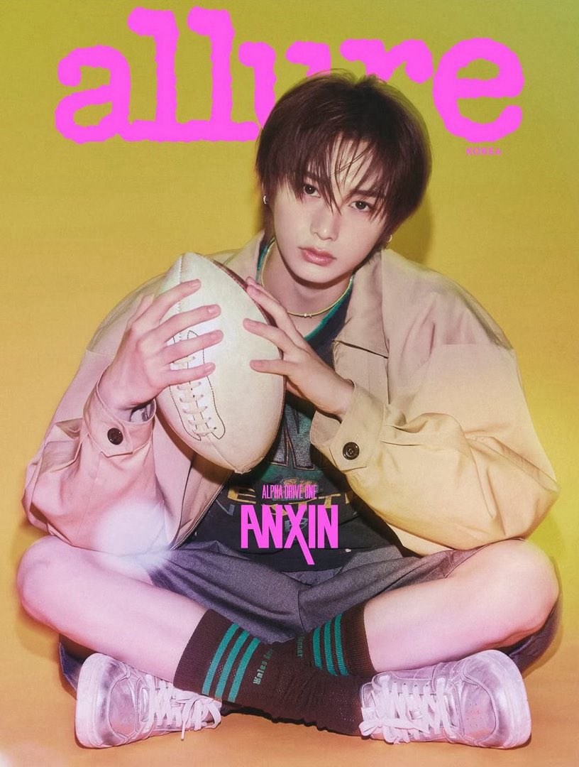 zaxdiary's tweet photo. anxin covers for allure korea june issue ❤️ https://t.co/soTN8pnPVJ