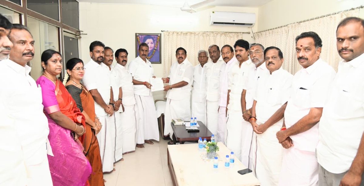 KS / Karthigaichelvan S tweet media