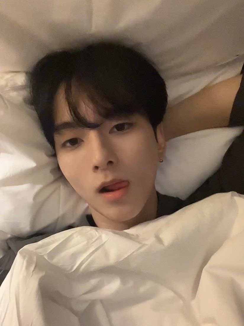 littleman2118's tweet photo. 더워... https://t.co/Hip6E9i3BE