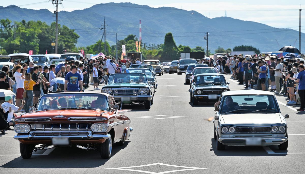 tabetainjya's tweet photo. 名車ズラリ！全国から広島にオールジャンルの車250台集結、展示イベント「岩国カークルージング」 https://t.co/nXEQtJqtM5 https://t.co/egO3mV8FCU