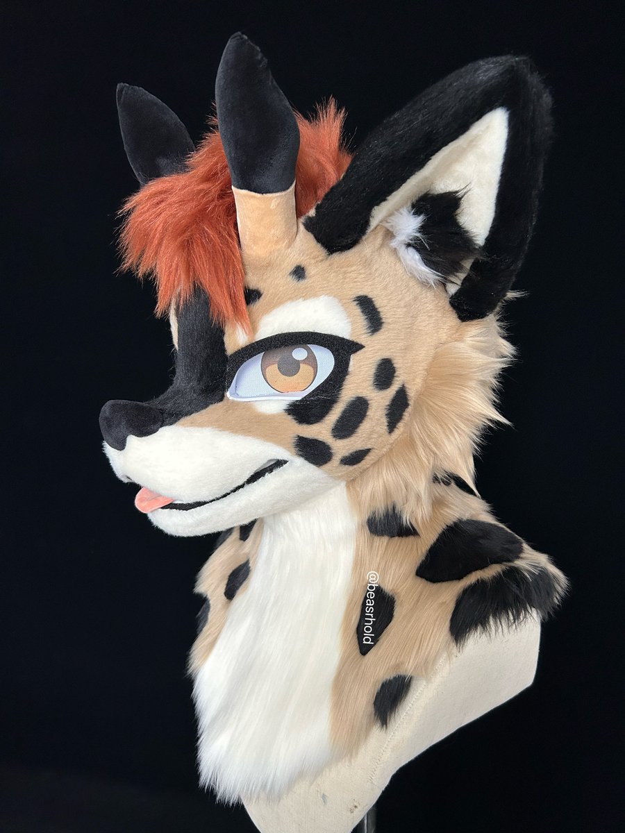 beasthold's tweet photo. 🐾Fursuit premade item auction!!! 🐾
Starting bid: $900 USD (excluding shipping)
Includes: Head x1, 👅Tongue x1, 👀Eyelid x1, Earrings x3.
Specifications: Head height 26cm. Adjustable head circumference.
Bid via private message.
Please share if you like it.❤️
#beasthold #fursuit https://t.co/fqwqasSZGt