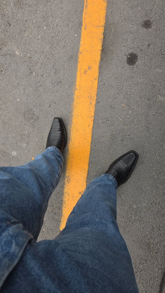 MasterJuanMty's tweet photo. Nuevesitas para que las estrenes a lamidas. https://t.co/HFKmSGL8ma