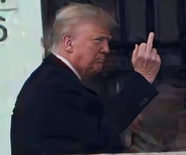 Rickaricka702's tweet photo. @USMCLiberal @GOP https://t.co/IxLhSy9hUf