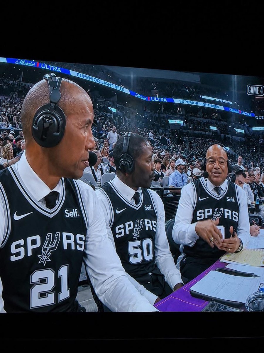 itmightbejoseph's tweet photo. #ThunderUp #SpursVsThunder #Game5 #WCF #OKCThunder #BiasBroadcast #DuncanAndRobinson #SpursLegendsInTheBooth https://t.co/8P3CQ1GkBl
