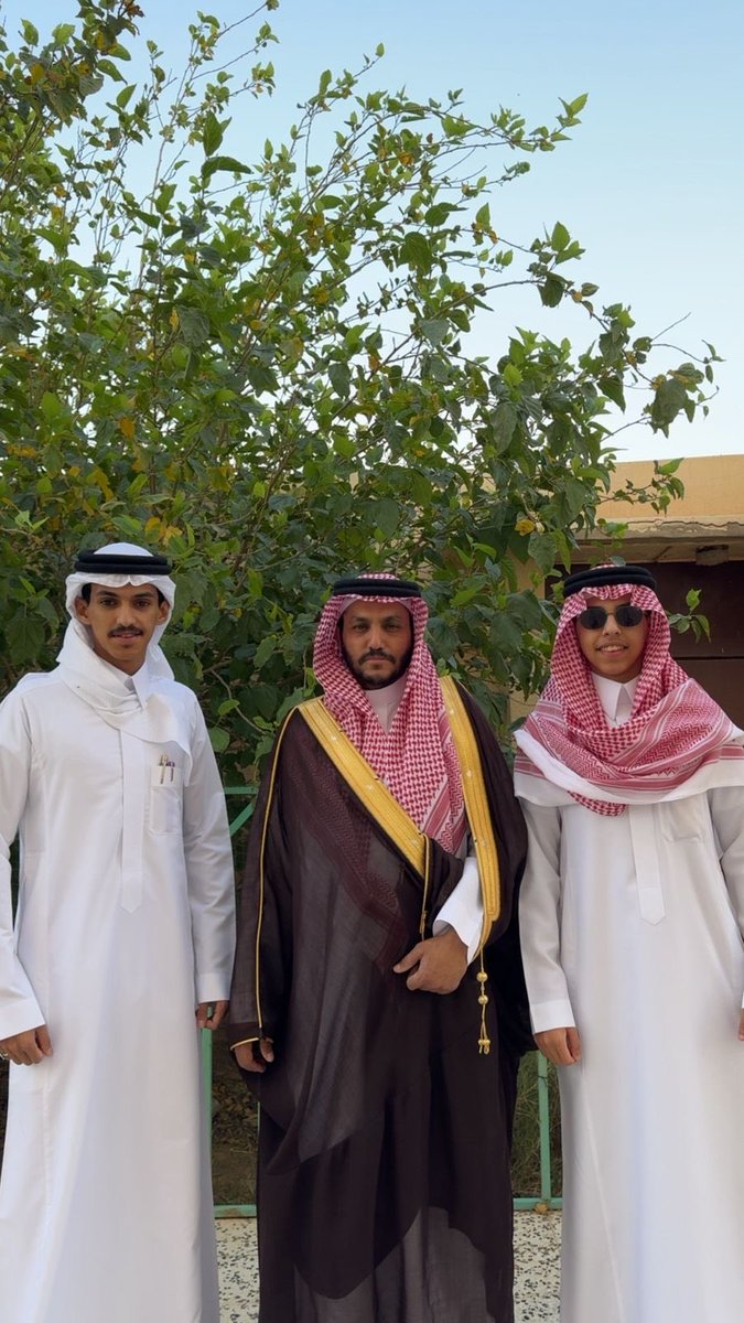 moneer799's tweet photo. #عيد_الاضحي_المبارك

*نهنئكم بحلول عيد الأضحى المبارك، تقبل الله منا ومنكم، وكل عام وأنتم بخير https://t.co/FsNWdDNALb