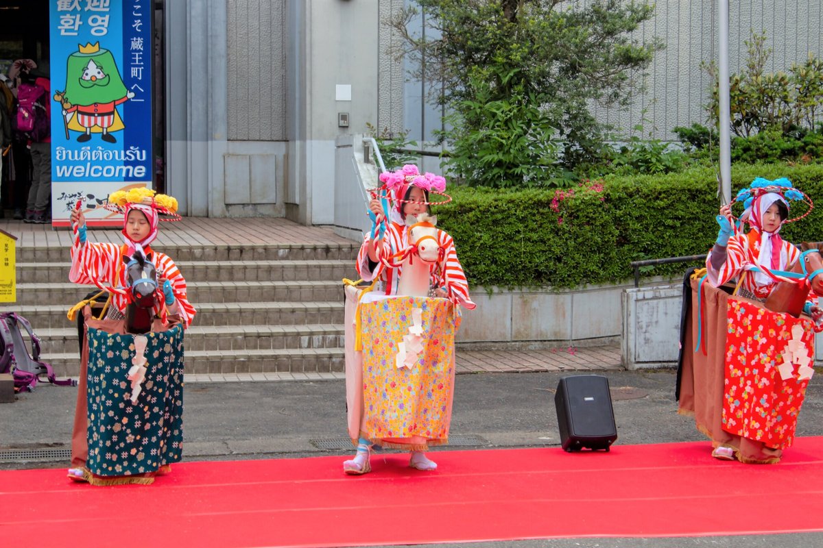 ZAOSAMAJA's tweet photo. 5/23、宮城オルレ 蔵王・遠刈田温泉コース オープニングイベントが開催されたのじゃ！👀小村崎春駒や幹mikiさんのミニコンサート、お振舞い（蔵王酪農センター、アトリエデリス）がコース途中で楽しめたようじゃ😊みなのしゅうも「蔵王・遠刈田温泉コース」を楽しんでみてのう！ https://t.co/G9hCYS1r5O