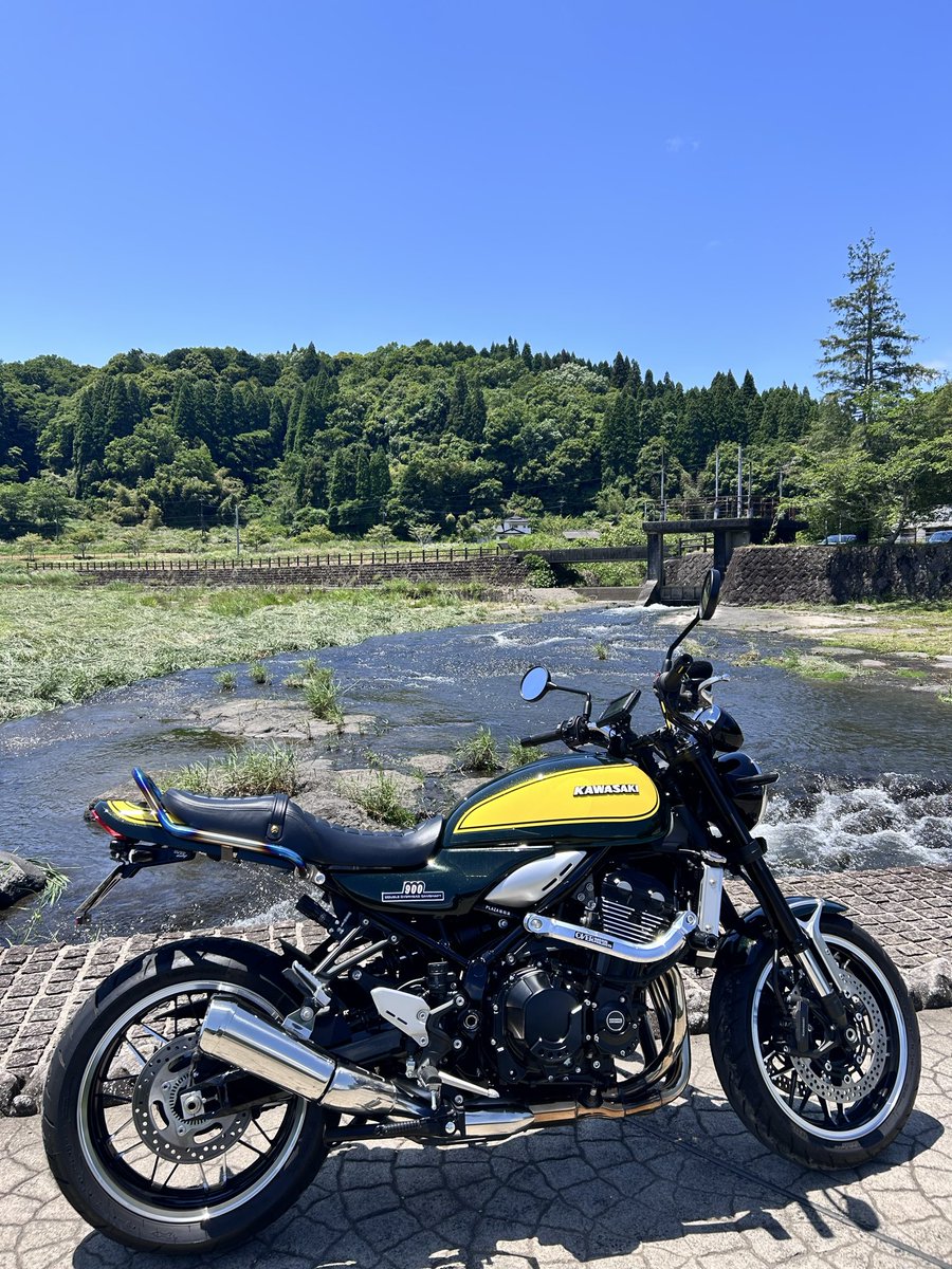 z_lh55's tweet photo. #バイクと雲一つない青空のかっこいい画像を貼ってね https://t.co/rRyym8838h