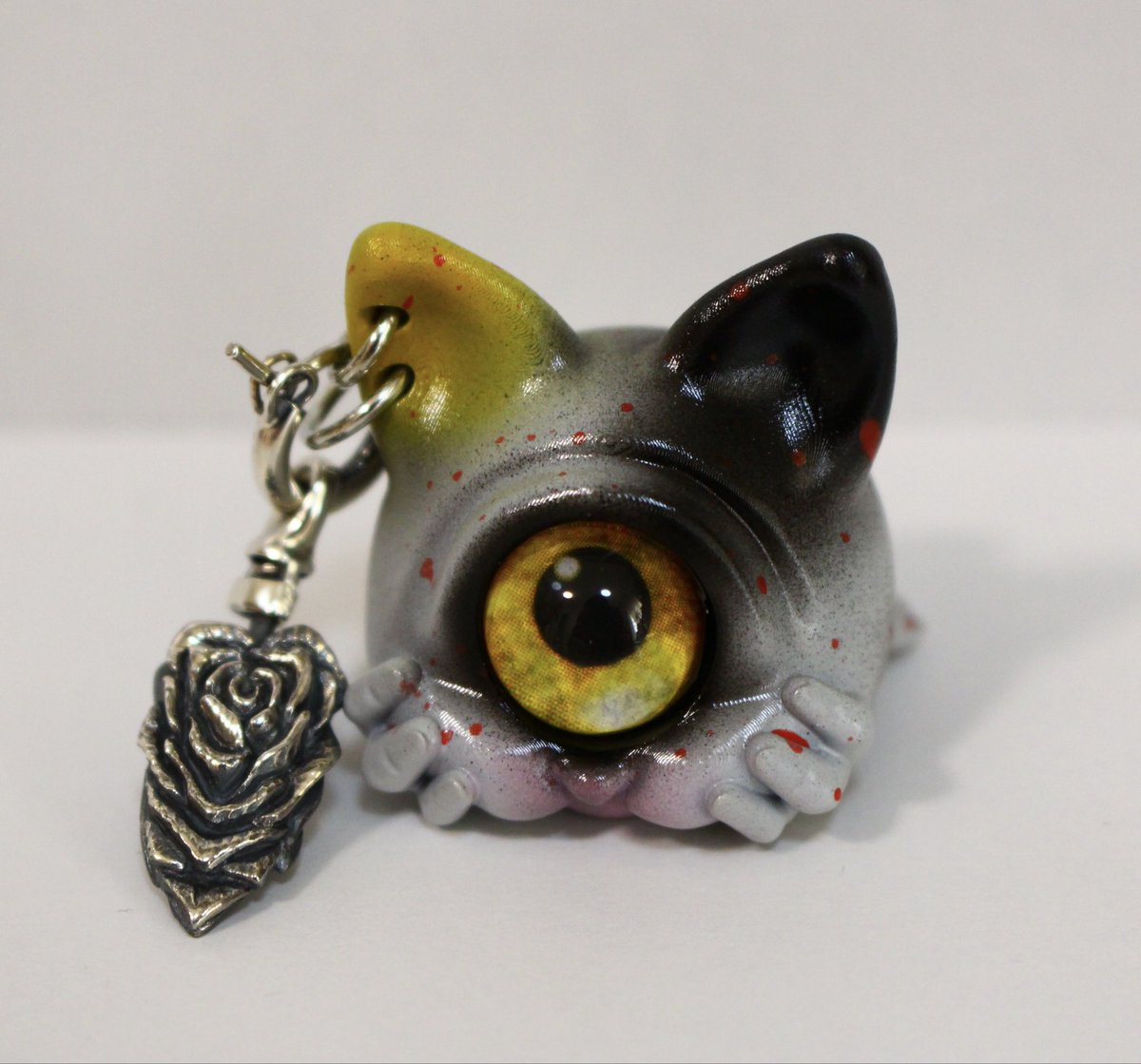 魔獣召喚Foidollふぉわどーる デス仔猫 デザフェス カゲマルデザイン Foidoll-ふぉわどーる🧛‍♀️ｷﾗﾘﾝ✨ (@foidoll) / Posts / X