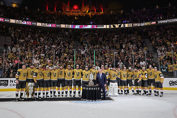 VGKHockeyFreak's tweet photo. WESTERN CONFERENCE CHAMPS!

#ForgedInGold| @GoldenKnights https://t.co/7Z27DmxINq