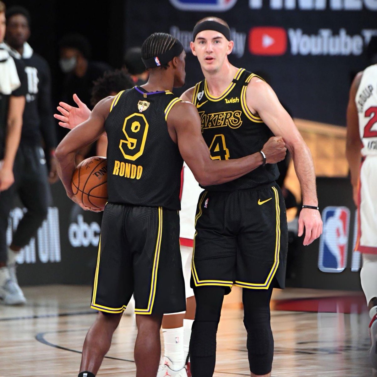 Legion Hoops tweet media