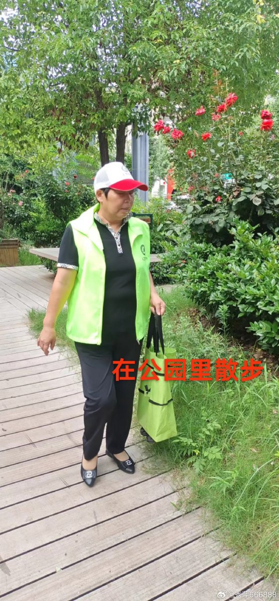 59PierreH's tweet photo. [ Community cleanup day this Sat 9am-12pm at Green Park! Bring gloves u0026 energy—help spruce up our neighborhood. Snacks provided! RSVP here: https://t.co/UKM7U9KPnr]， https://t.co/rVMCcRvjPG