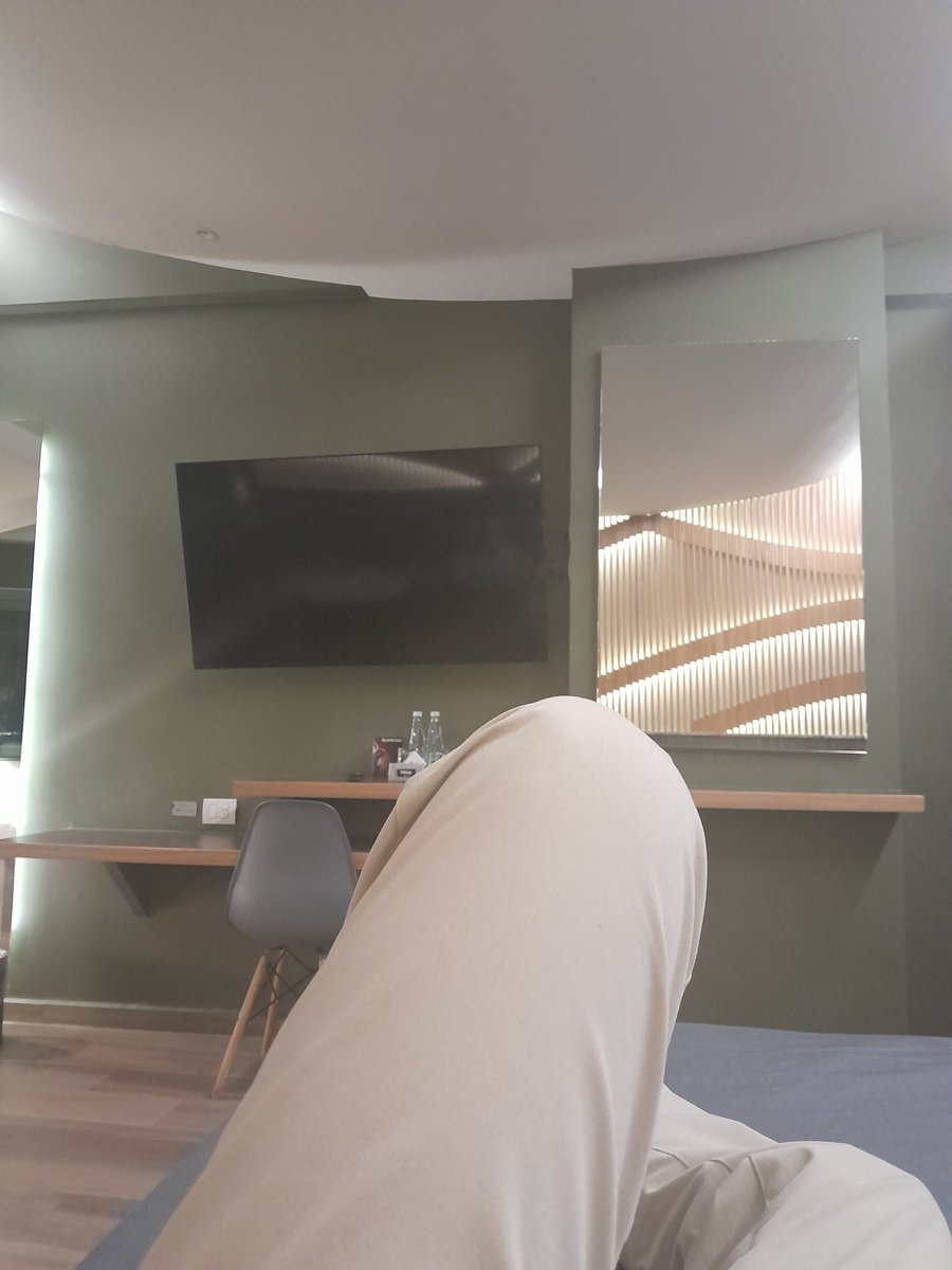 flakito_030's tweet photo. A punto de conocer a @divina_ken28104 https://t.co/ALyvWubudv
