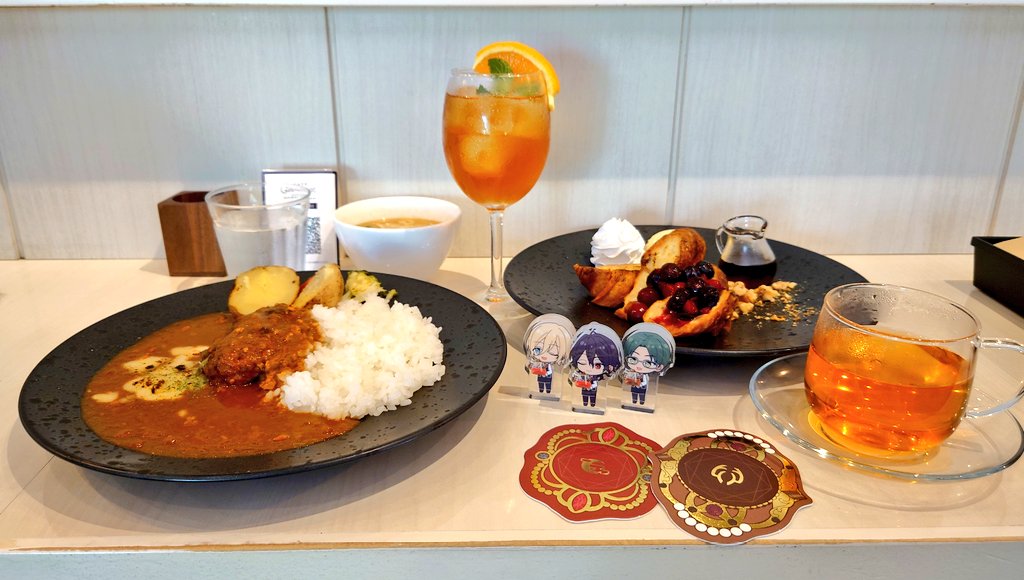 しもつき tweet media