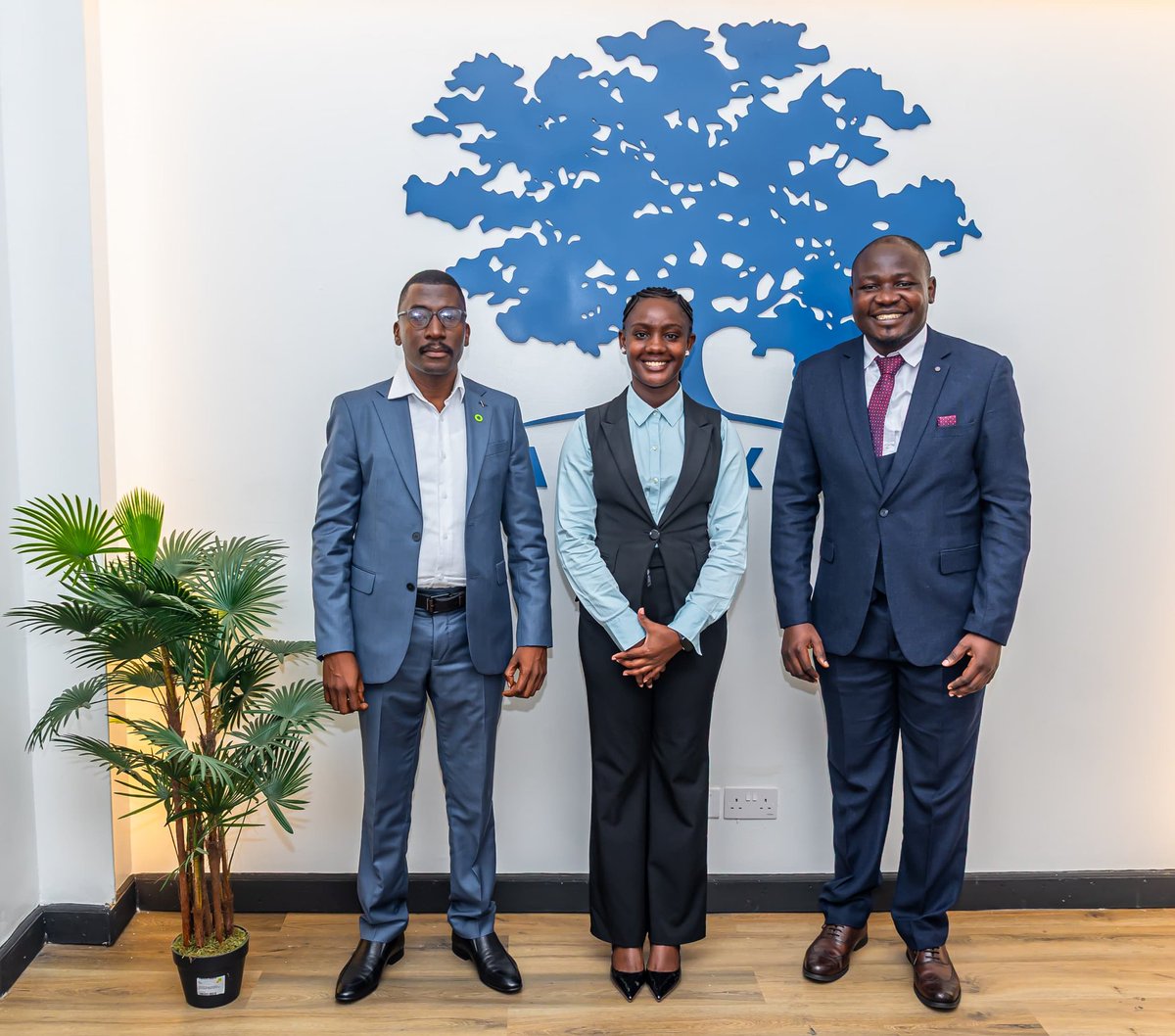 SocialEnterp_Ug's tweet photo. 📌Collaboration is how Africa's social enterprise sector will thrive.

Ashoka East Africa has spent years backing systems-level entrepreneurs who are redesigning how social impact works across the continent. 

Our formal partnership with them for the Pan-African Social Enterprise Summit 2026 will not only amplify the reach of the summit, but also open stronger pathways for funding, policy influence, and cross-border collaboration.

This means that more African-led enterprises get the visibility, mentorship, and ecosystem support they need to move from local impact to regional and continental scale.

 PSES 2026 becomes less of an event and more of a launchpad, where partnerships form, resources unlock, and solutions that work on the ground get amplified across borders.

Real change doesn’t happen in silos. It happens when builders, funders, and policymakers decide to move together.

Visit the PSES 2026 website: https://t.co/smUCSE8AM9  

#PSES2026 #socialenterpriseuganda #partnerships