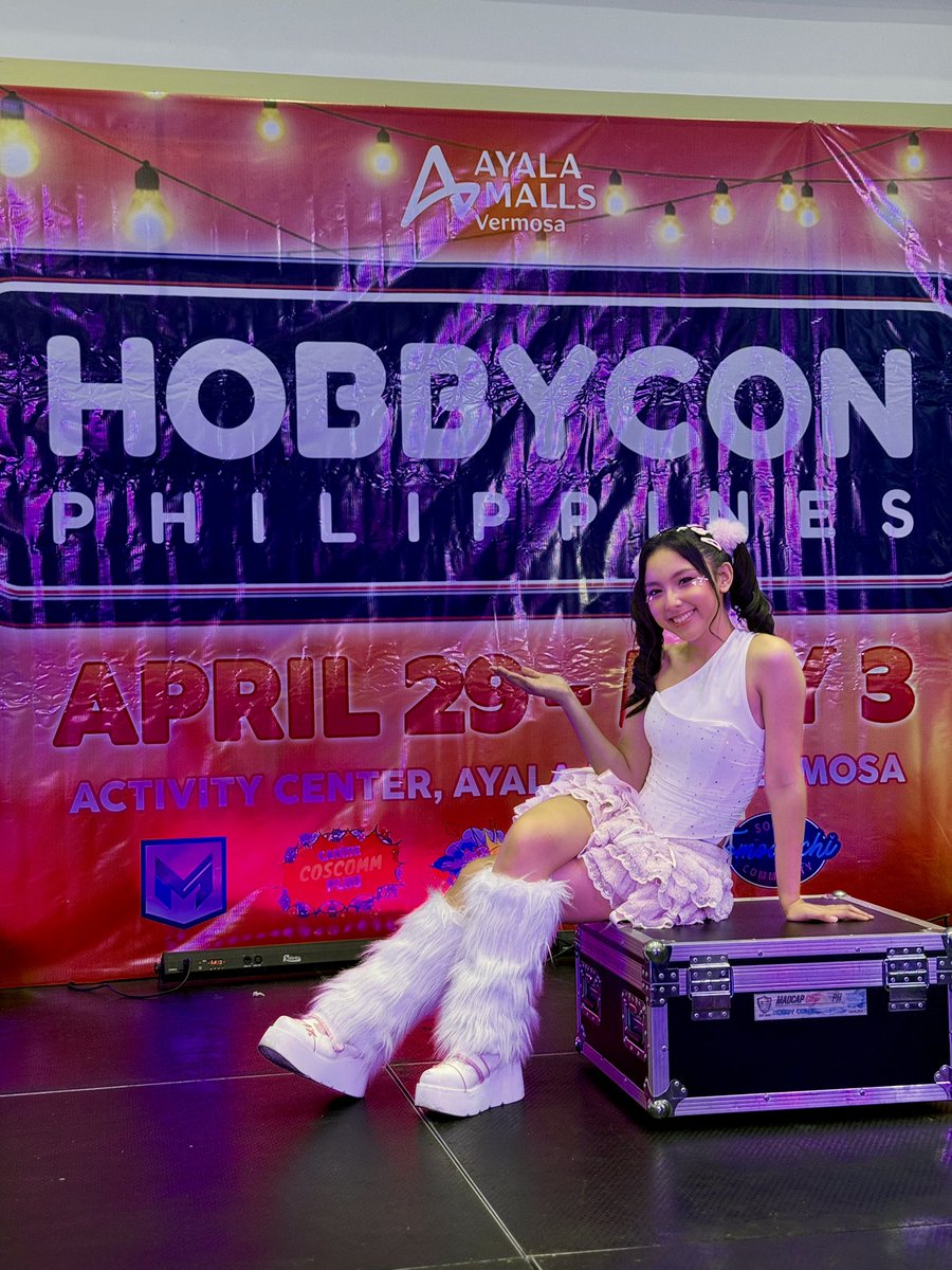 __raire's tweet photo. Hobby Con at Ayala Malls Vermosa ✨
#Rai #RaiofSunshine #Idol #hobbyconph #mood https://t.co/GYVjz5cgj3
