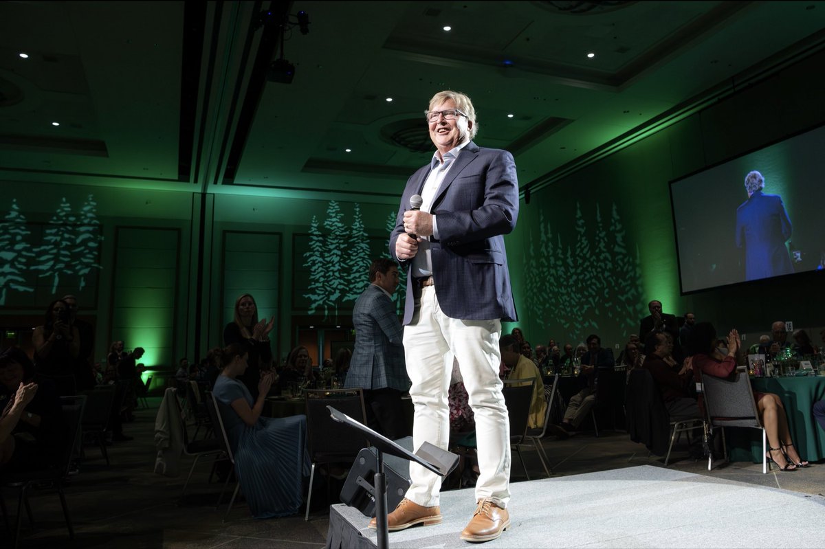 rbryanbell's tweet photo. Grateful to our donors, researchers, clinicians, patients &amp; partners who are helping us create hope. From AI-driven pathology &amp; precision oncology to early detection, cellular therapies, and first-in-human clinical trials, the future is what we make it. #FinishCancer
@providence https://t.co/nunhH7OeGT