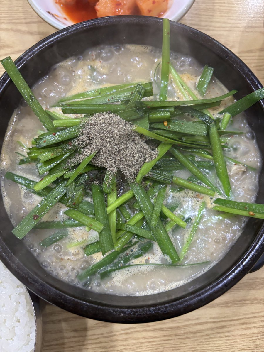 한입냥이 tweet media