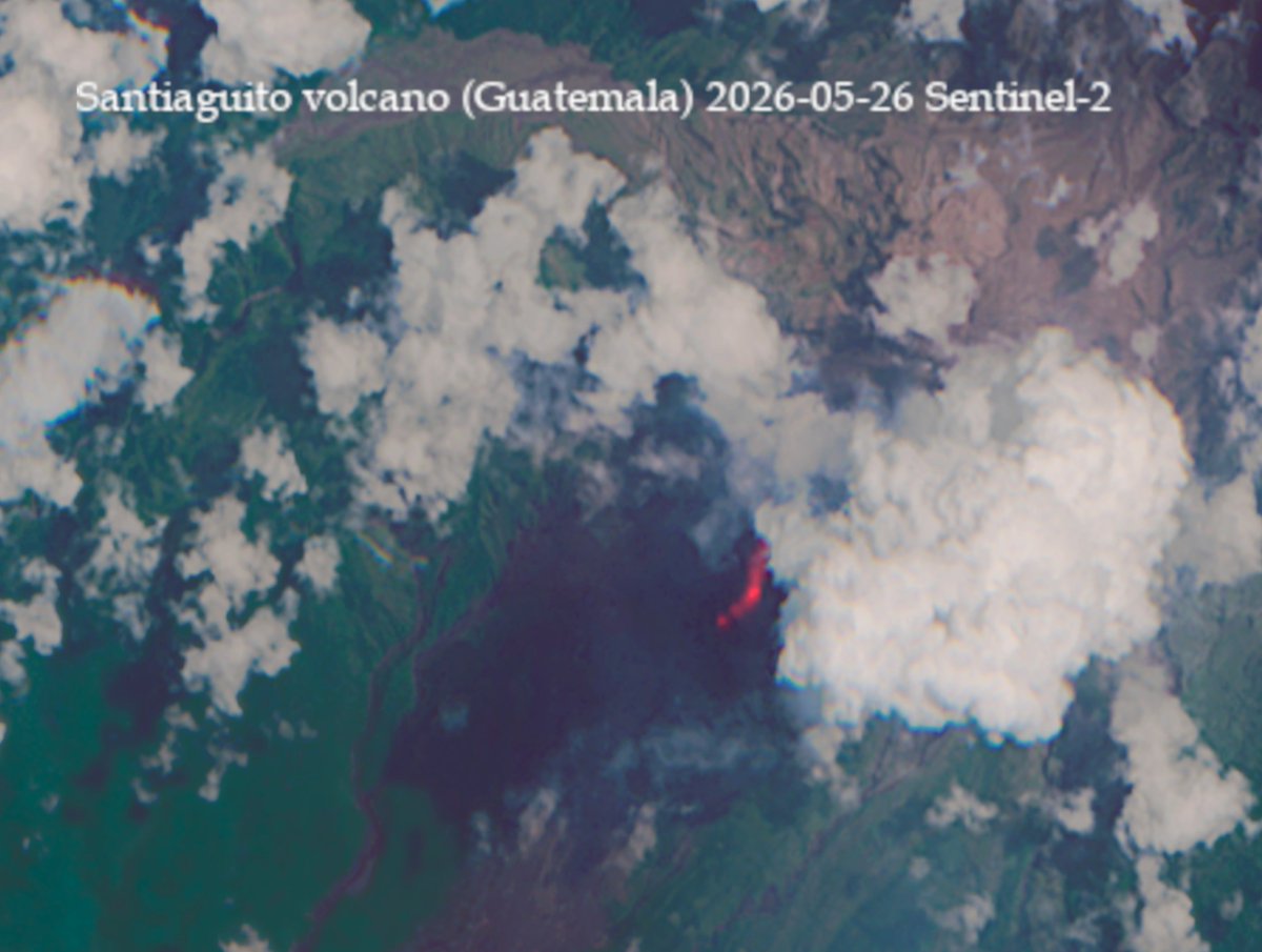 MKelko's tweet photo. New lava flow eruption from flank vent at #Santiaguito! 🇬🇹

🌋@volcanodiscover activity update:
👉https://t.co/USSjzCfpYC

@esa @ESA_EO @CopernicusEU @sentinel_hub @sinergise @planet @Pierre_Markuse @SmithsonianGVP @William_Chigna https://t.co/6pDCFTPn5N