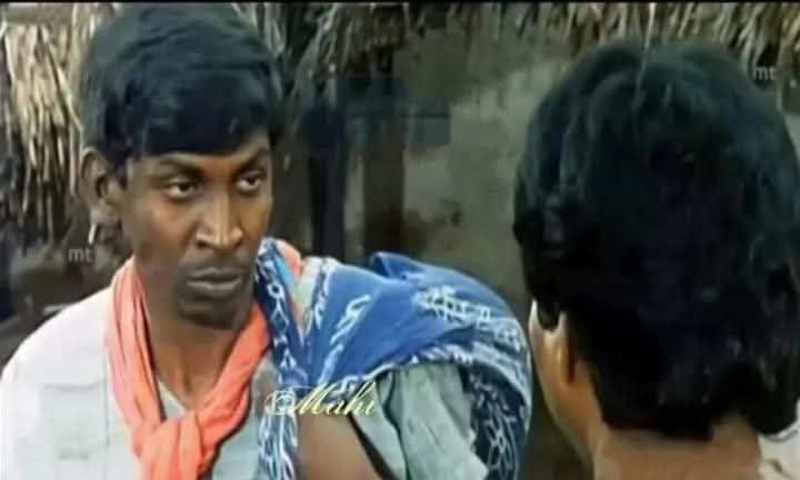 kumarsekar92's tweet photo. சிலிண்டர் விலை உயர்வு காரணமாக 
புரோட்டா - 18₹ 
இட்லி -  12₹
கல் தோசை - 80₹ 
நைஸ் தோசை -95₹

கடையின் பெயர் 
பாரம்பரிய விறகு அடுப்பு கடை.😂 https://t.co/5SLX51d35d