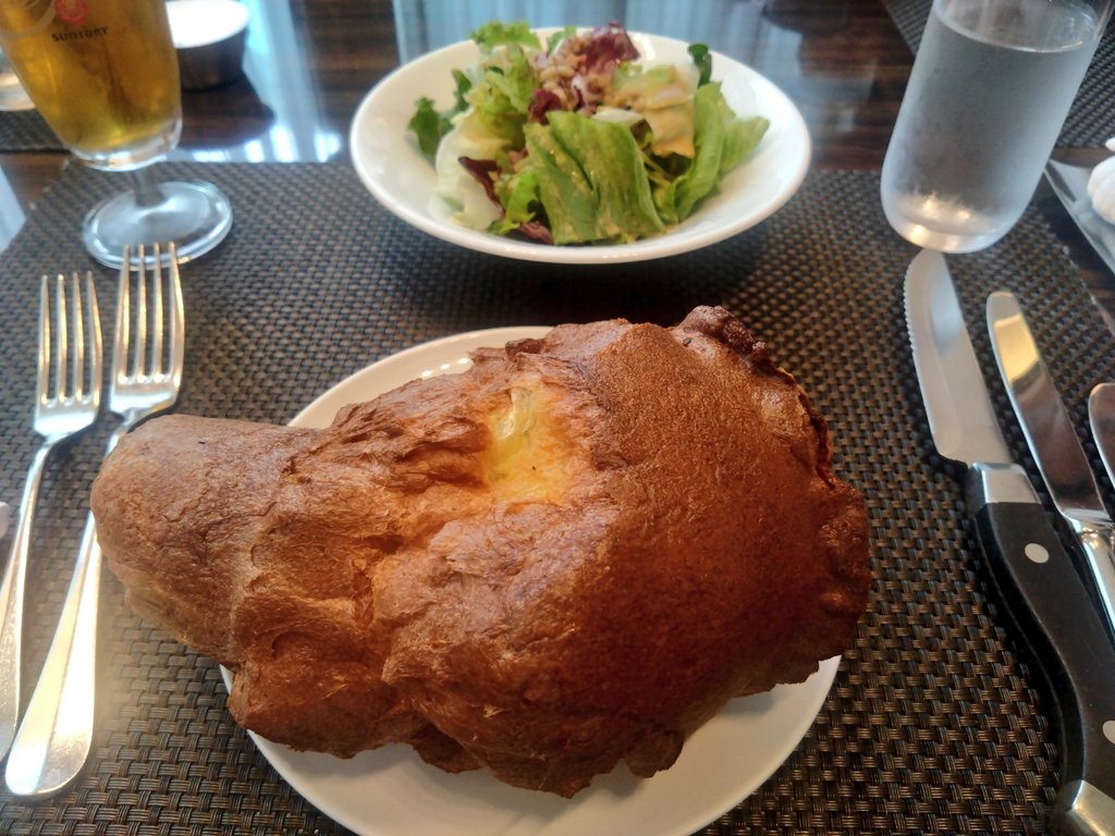 skeep_oyd's tweet photo. アメリカ国内外において有名なステーキレストラン「BLT STEAK 六本木」へ連れて行っていただきました。

お味もホスピタリティも最高でした!!!

とても美味しく贅沢な時間をありがとうございました。

今度はハンバーガーも食べてみたいと思います。

皆様も是非行ってみてください！

#blt
#s_keep https://t.co/QuXudvC2uf
