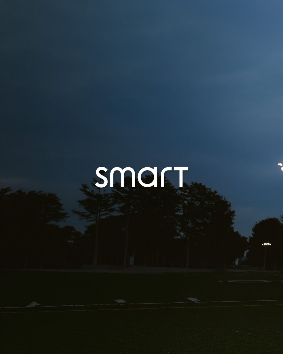 smart_zzang's tweet photo. #교복, 그 이상의 스타일
움직임까지 완성하는 한 벌

#AI 모델 ‘#하루’가 담아낸
스마트학생복

편안함은 기본,
디테일까지 살아있는 핏
교복에 패션을 더하다++

#스마트 #스마트학생복 #스마트교복 #스마트고 #중학생
#고등학생 #교복패션 #청소년패션 #10대 #하복 #생활복
#학생패션 #AIGenerated https://t.co/FTkhSjh8MR