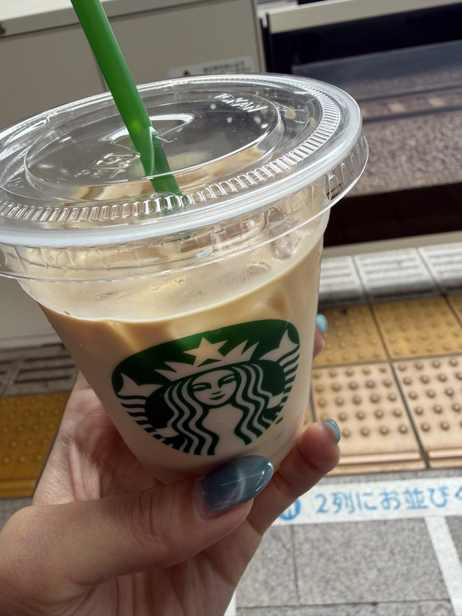 nm02224's tweet photo. ライブ服を買う為に横浜向かうで💚 https://t.co/dMcZ6E9xX6