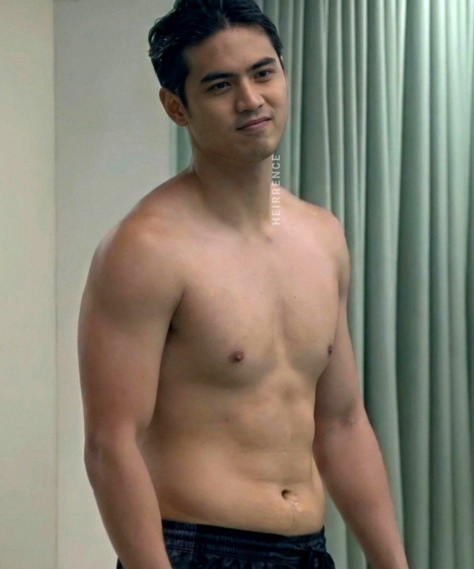 heirrence's tweet photo. sarap mo talaga Emilio 🤤 https://t.co/496YR8I8Lg