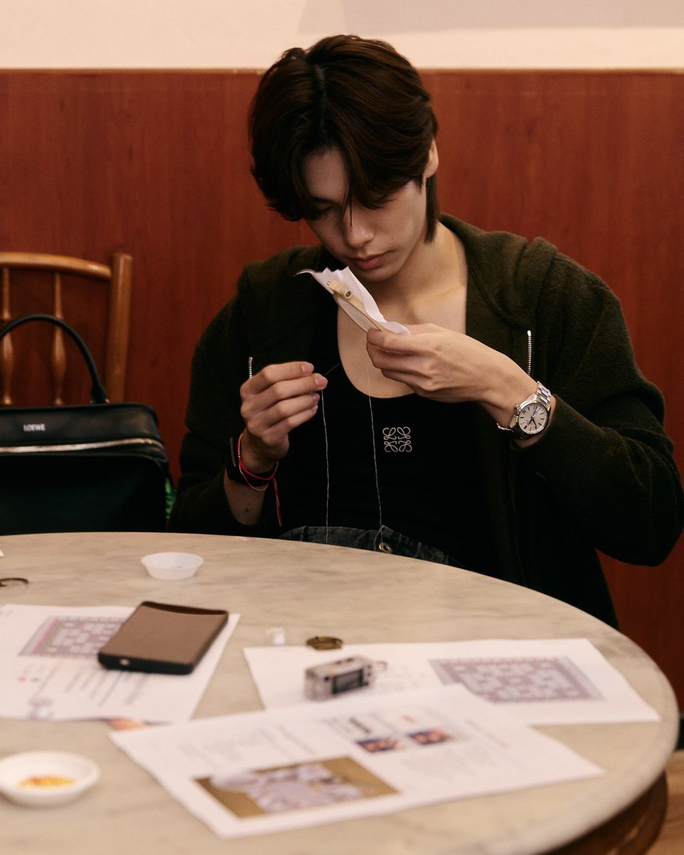 Vogue Thailand tweet media