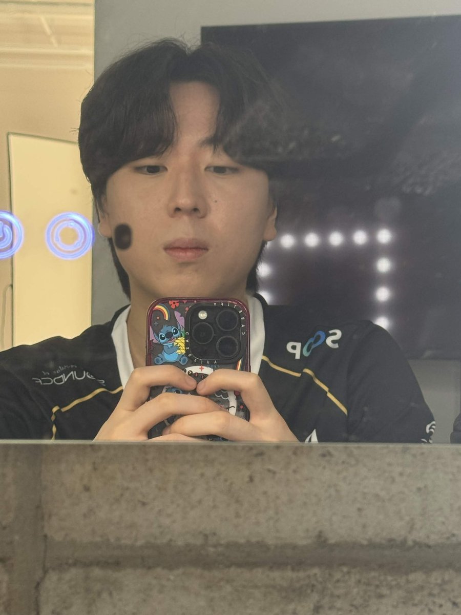 핑핑 tweet media