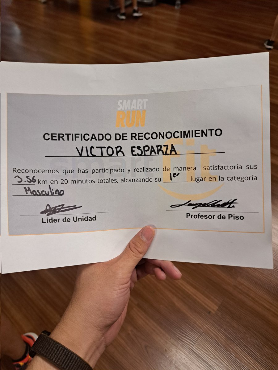 Víctor Esparza tweet media