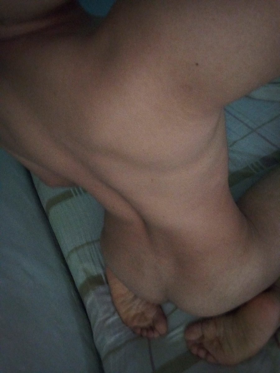 itsjosc's tweet photo. Este culito pide verga https://t.co/QE4msuRjcK