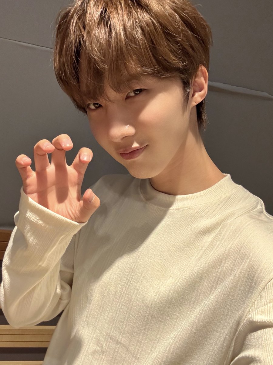 후이 (HUI) tweet media
