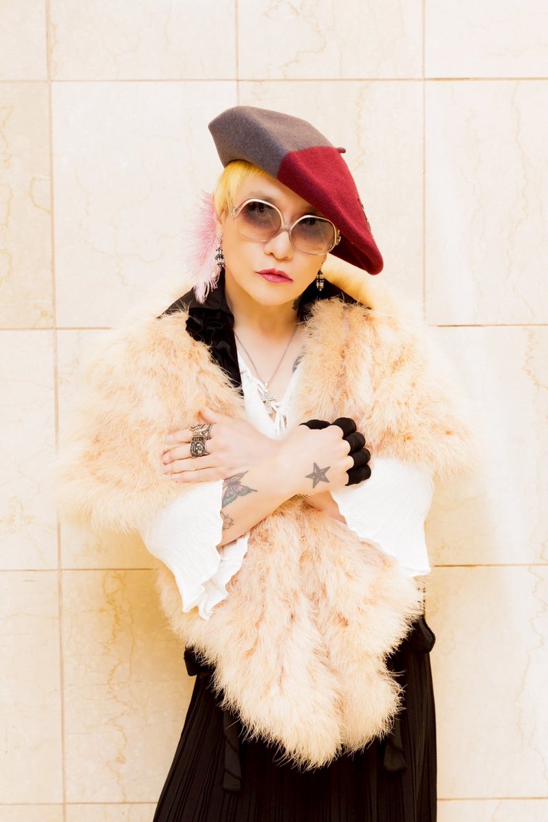 clubZy_Raimaru's tweet photo. 『NEWS』

【April in 85　インタビュー】KENZI(THE DEAD POP STARS/アンチフェミニズム)が本気でプロデュース。yuichi abeのソロ・プロジェクトのApril in 85、本気で日本武道館を目指すと(KENZIが)宣言!!

https://t.co/0hlYDJNPOP

#Aprilin85 #KENZI #yuichiabe
#clubZy https://t.co/E40ed1GYmC